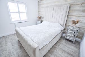 Photo 8- click for photo gallery